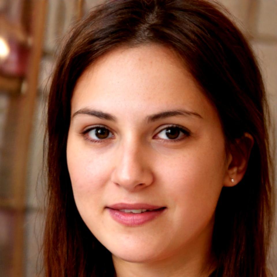 Δήμητρα Βλαχάκη, Ιδρύτρια και Εκπαιδευτική Σύμβουλος